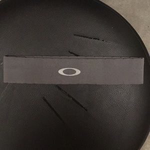Oakley head band